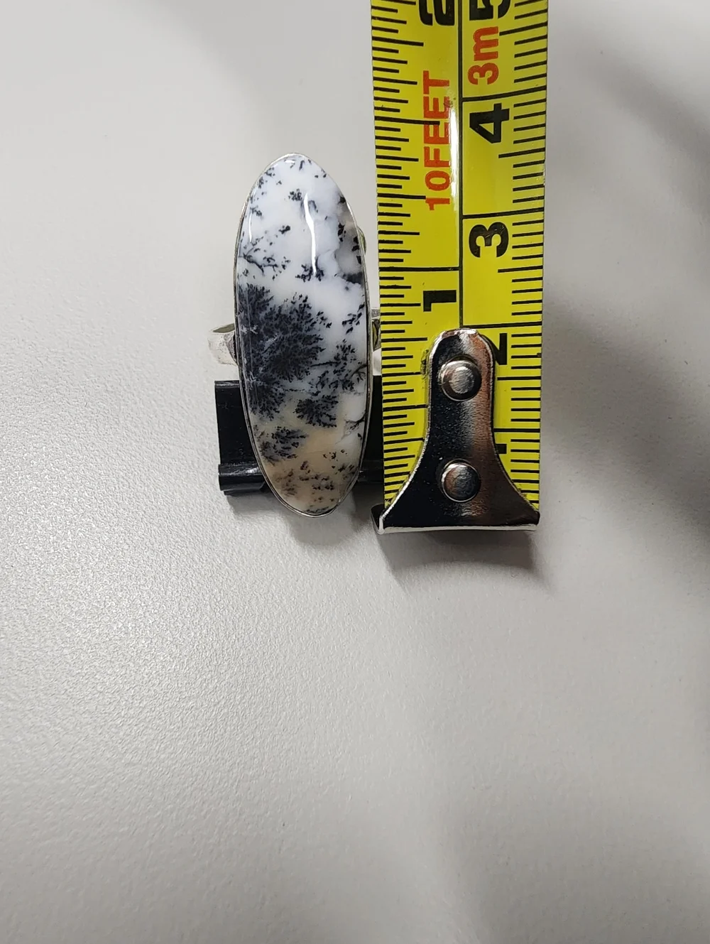 Sz 7.5-8 Resin Dendritic Agate/Opal-look Oval Statement Ring Boho White Black